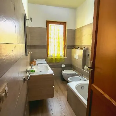 Casa vacanze L'hibiscus Di Lucia